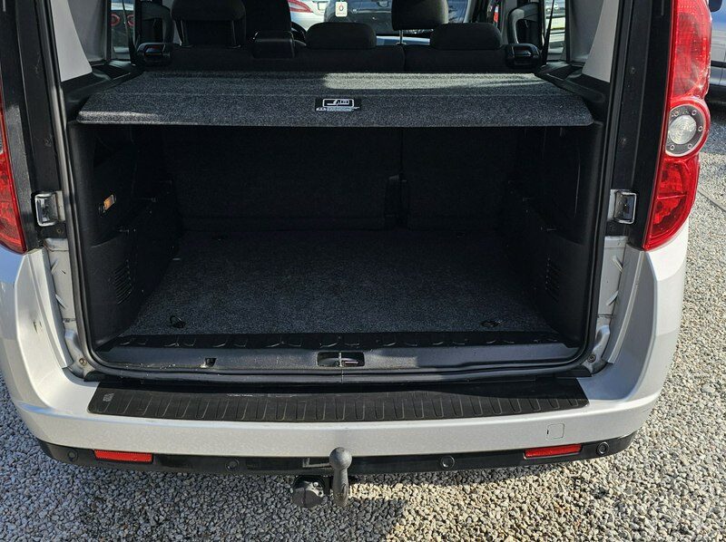 Opel Combo -SPRZEDANY- Mega Wyposażenie,1,6 CDTI,Klima,PDC,Podgrz.fotele/ZAMIANA D (2011-)