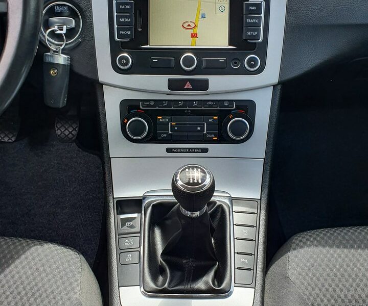 Volkswagen Passat 1.6 TDI 105KM # Comfortline # Navi # Parktronic # Mocca # Zadbany !!! B7 (2010-2014)