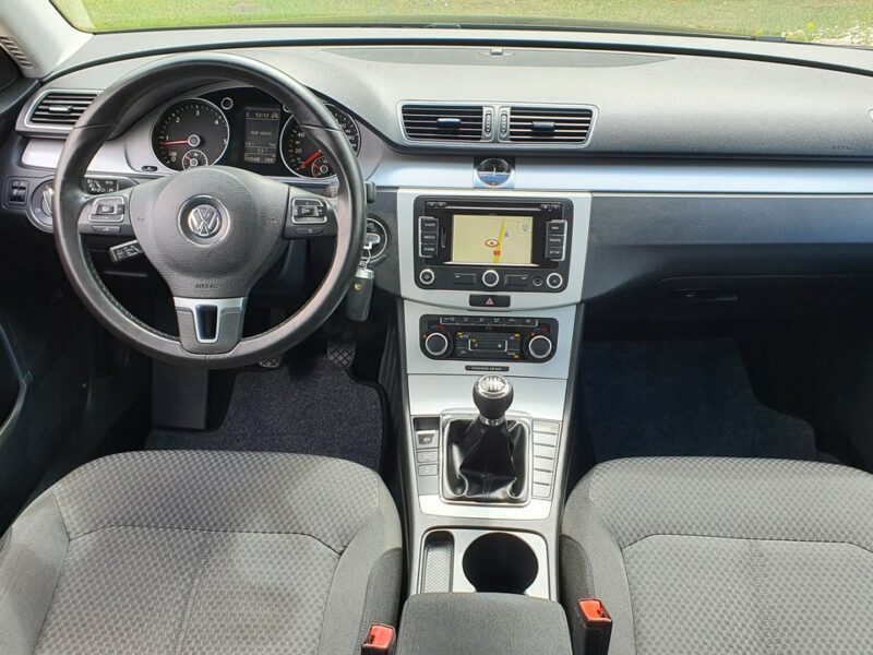 Volkswagen Passat 1.6 TDI 105KM # Comfortline # Navi # Parktronic # Mocca # Zadbany !!! B7 (2010-2014)