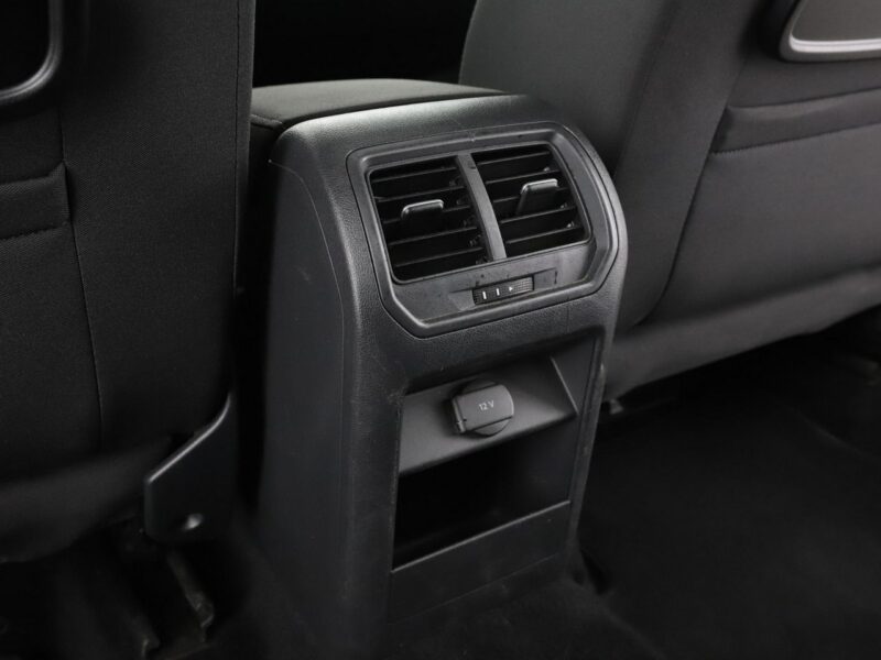 Volkswagen Golf Sportsvan DSG bi-xenon LED navi grzane fotele klima auto czujniki parkowania I (2014-)