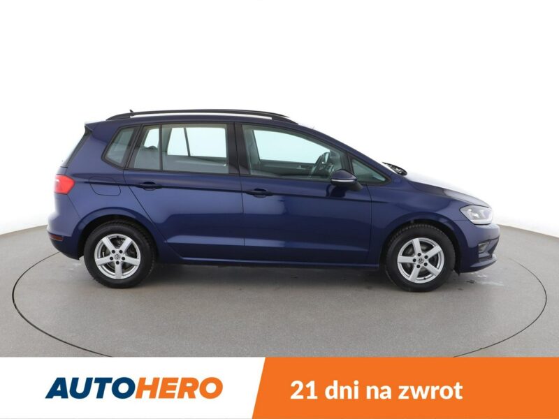 Volkswagen Golf Sportsvan DSG bi-xenon LED navi grzane fotele klima auto czujniki parkowania I (2014-)