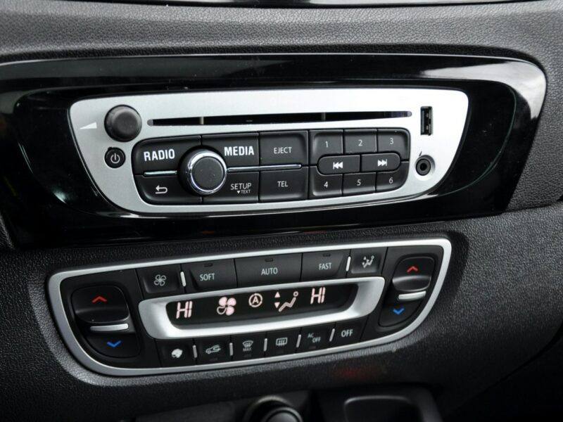 Renault Scenic 1.6dCi(130KM)*Lift*Led*Duża Navi*Skóry*Bose*I Wł*Panorama*Alu17"ASO III (2009-2016)
