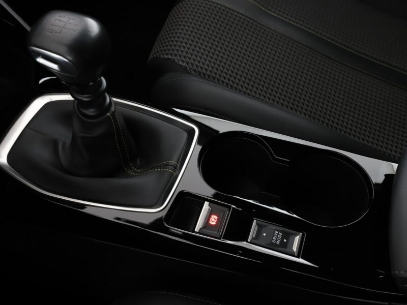 Peugeot 2008 GT Line virtual navi PDC półskóra FullLED tempomat Bluetooth II (2019-)
