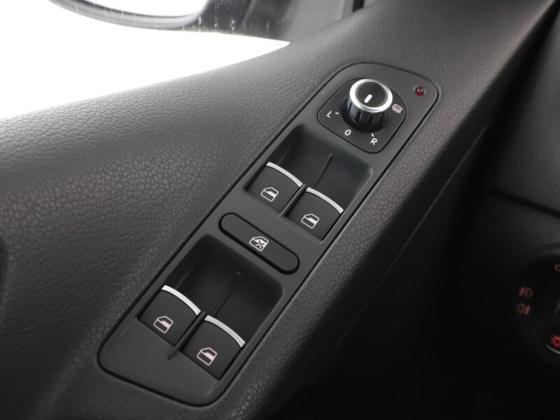 Volkswagen Tiguan 4X4 Navi Kamera cofania Hak Automatyczna klimatyzacja Podgrzewane fote I (2007-2016)