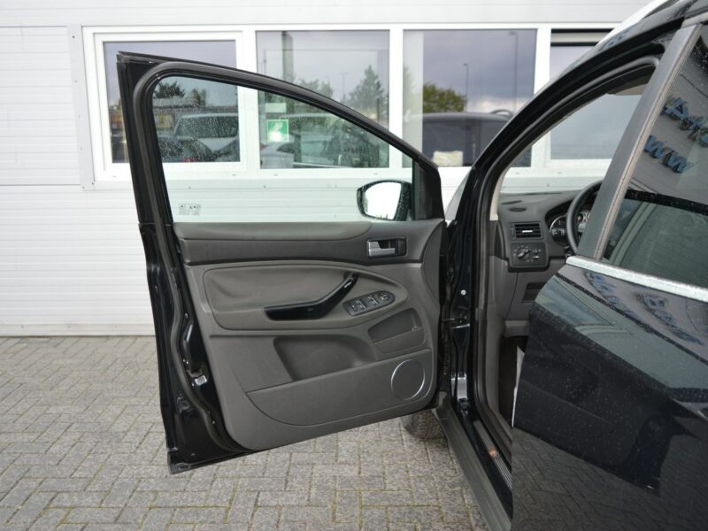 Ford Kuga 2.0 TDCi LIFT Serwis 100% bezwypadkowy LED Navi Bluetooth I (2008-2012)