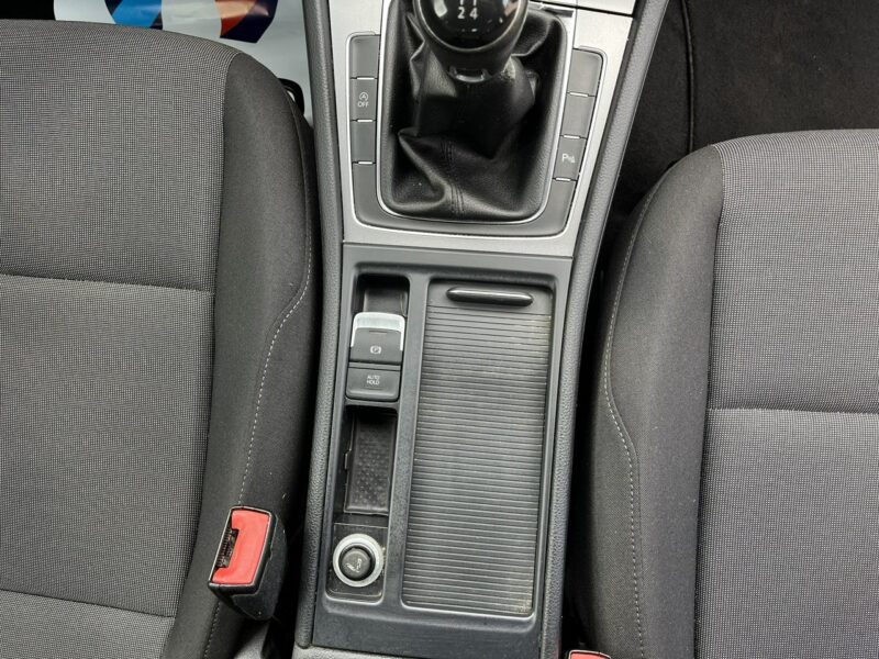 Volkswagen Golf 1.2 1 wł Original Lakier Serwis Aso Klima Alu Czujniki Park Bezwypadko VII (2012-)