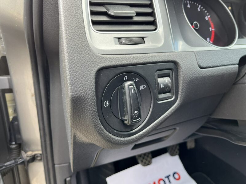 Volkswagen Golf 1.2 1 wł Original Lakier Serwis Aso Klima Alu Czujniki Park Bezwypadko VII (2012-)