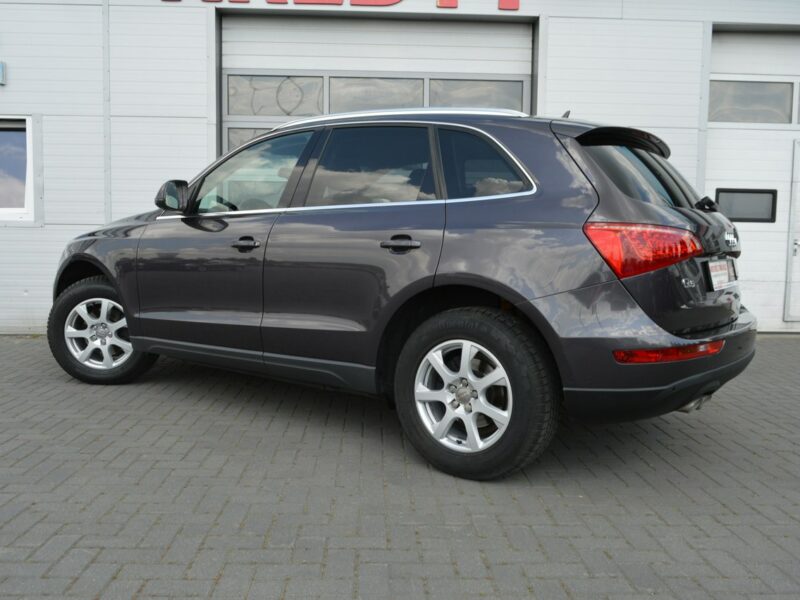Audi Q5 2.0 TDI Qattro Automat Serwis Bi-Xenon LED Navi Skóra Pierwsza ręka 8R (2008-)