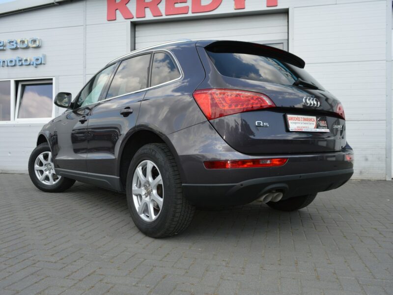 Audi Q5 2.0 TDI Qattro Automat Serwis Bi-Xenon LED Navi Skóra Pierwsza ręka 8R (2008-)