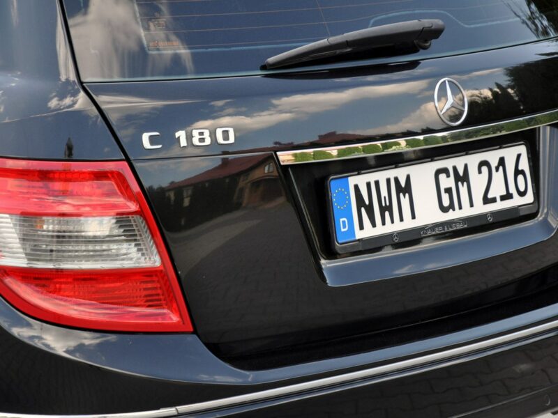 Mercedes C 180 1.8K(156KM)*Avantgarde*El.Fotele*Klimatronik*Skóry*2xPDC*IWł*Alu17"ASO W204 (2007-2014)