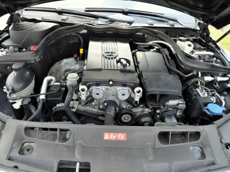 Mercedes C 180 1.8K(156KM)*Avantgarde*El.Fotele*Klimatronik*Skóry*2xPDC*IWł*Alu17"ASO W204 (2007-2014)