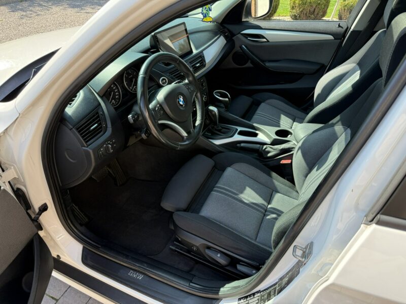 BMW X1 2.0 XDrive 177KM automat kamera navi panorama bezwypadkowa z Niemiec I (E84) (2009-2015)