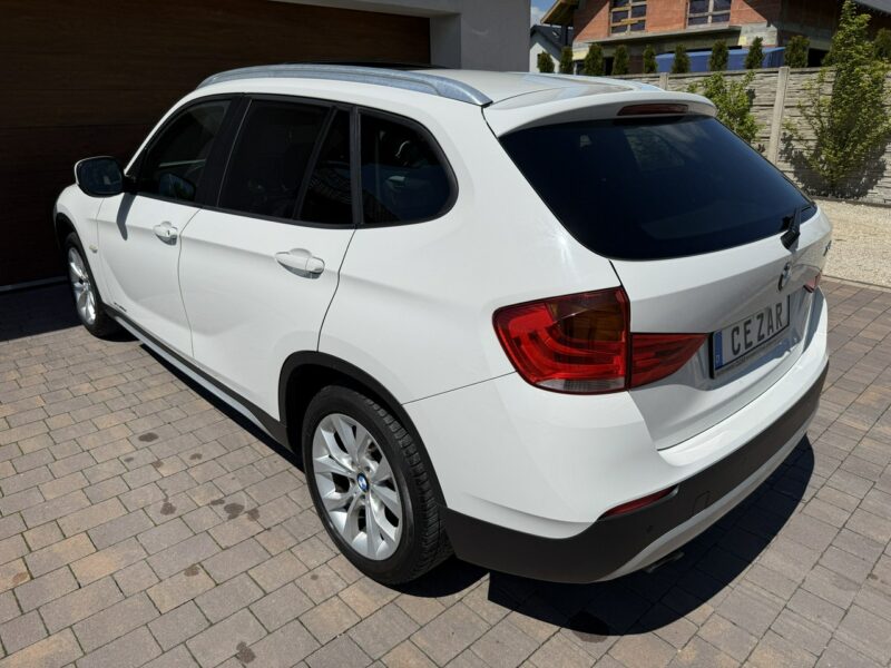 BMW X1 2.0 XDrive 177KM automat kamera navi panorama bezwypadkowa z Niemiec I (E84) (2009-2015)