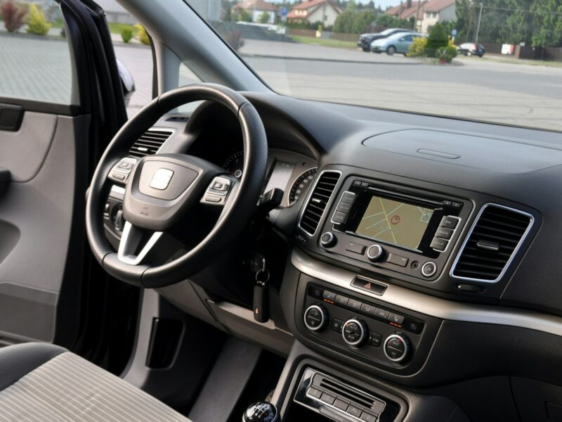 Seat Alhambra 2.0TDI(140KM)*Xenon*Navi*Kamera*7-Foteli*El.Fotel*Welur*Reling*Alu17" II (2010-)