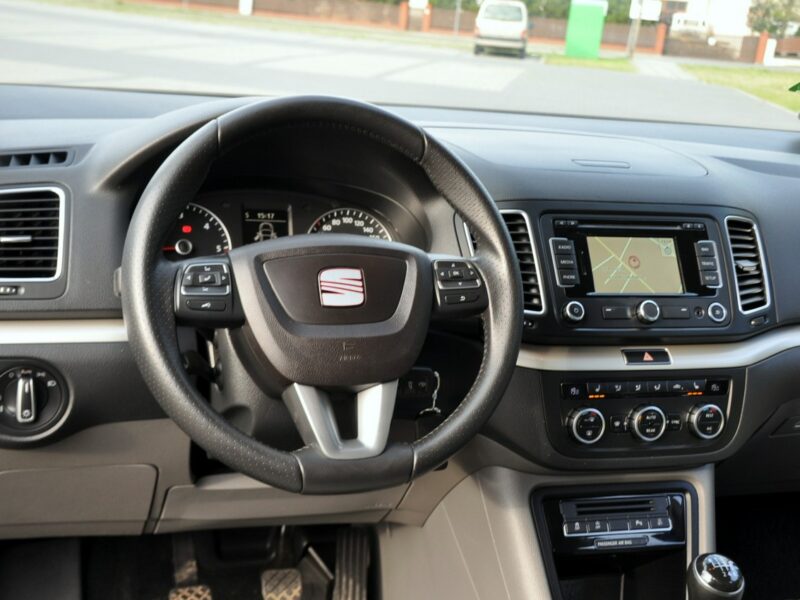 Seat Alhambra 2.0TDI(140KM)*Xenon*Navi*Kamera*7-Foteli*El.Fotel*Welur*Reling*Alu17" II (2010-)