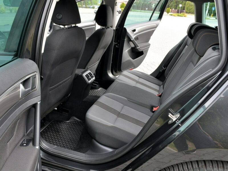 Volkswagen Golf 1.6TDI(110KM)*Alstar*Xenon*Led*Duża Navi*Welur*Chrom*I Wł*Alu16"ASO VW VII (2012-)