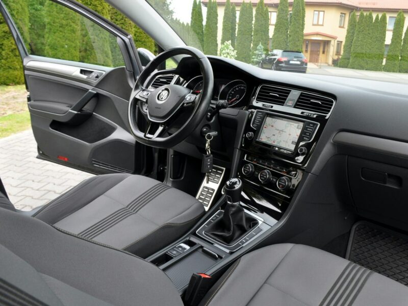 Volkswagen Golf 1.6TDI(110KM)*Alstar*Xenon*Led*Duża Navi*Welur*Chrom*I Wł*Alu16"ASO VW VII (2012-)