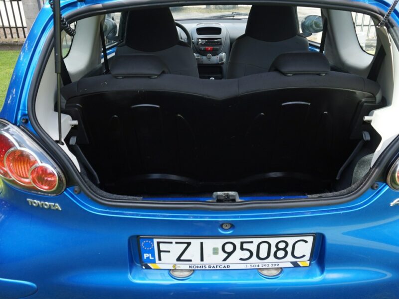 Toyota Aygo Super auto . Gwarancja I (2005-2014)