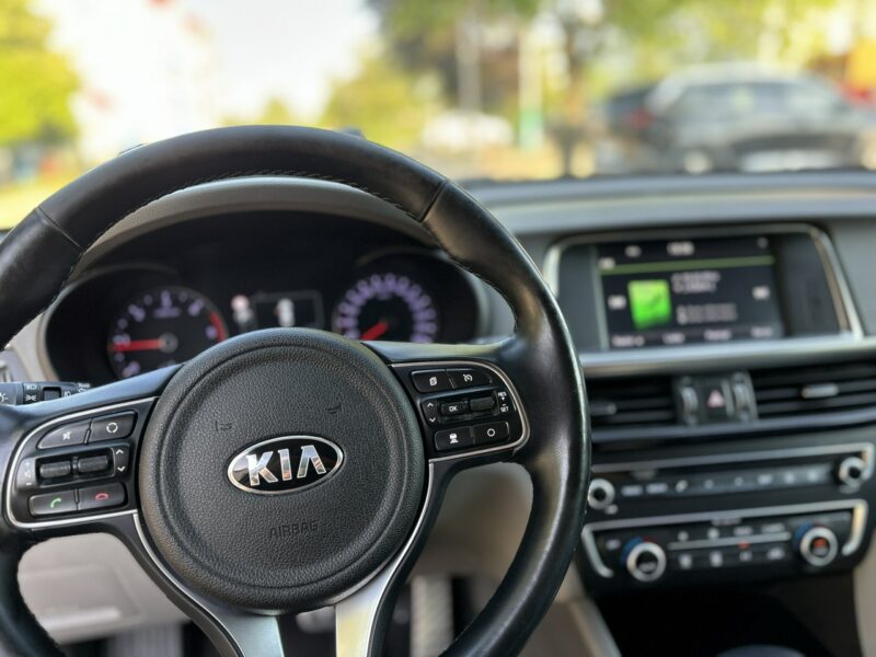 Kia Optima Panorama, Automat Jedyny Taki IV (2015-2020)