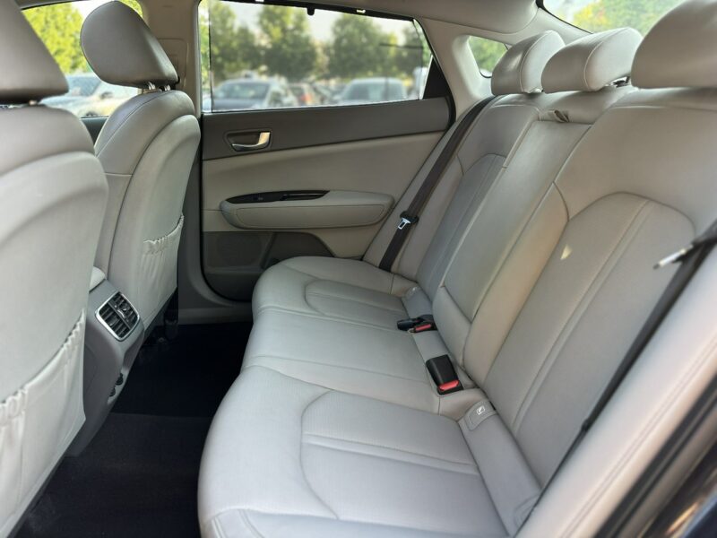 Kia Optima Panorama, Automat Jedyny Taki IV (2015-2020)