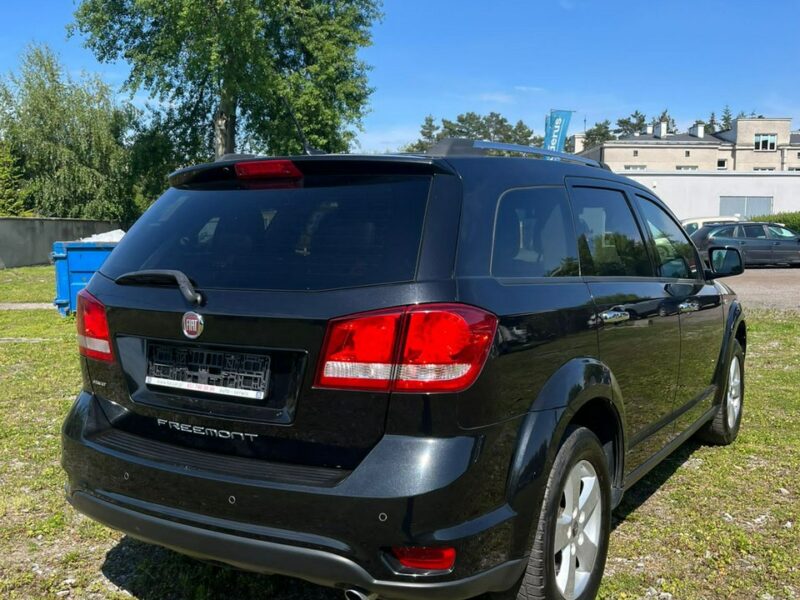 Fiat Freemont 2.0jtd 170KM 7 osobowy pełny serwis