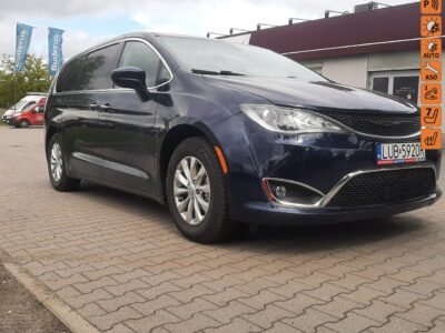 Chrysler Pacifica 3,6b 291KM super stan i wygląd