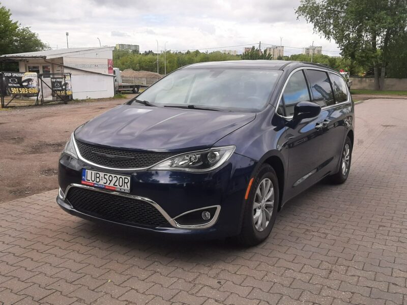 Chrysler Pacifica 3,6b 291KM super stan i wygląd