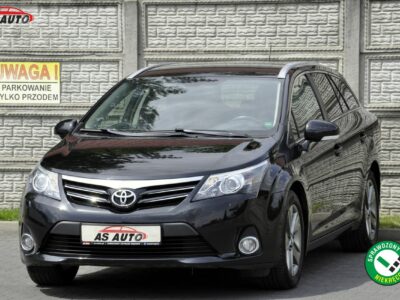 Toyota Avensis 1,8VVTi 147KM SolPlus/Navi/Alkantara/Alufelgi/Kamera/Ledy/PółSkóry III (2009-)