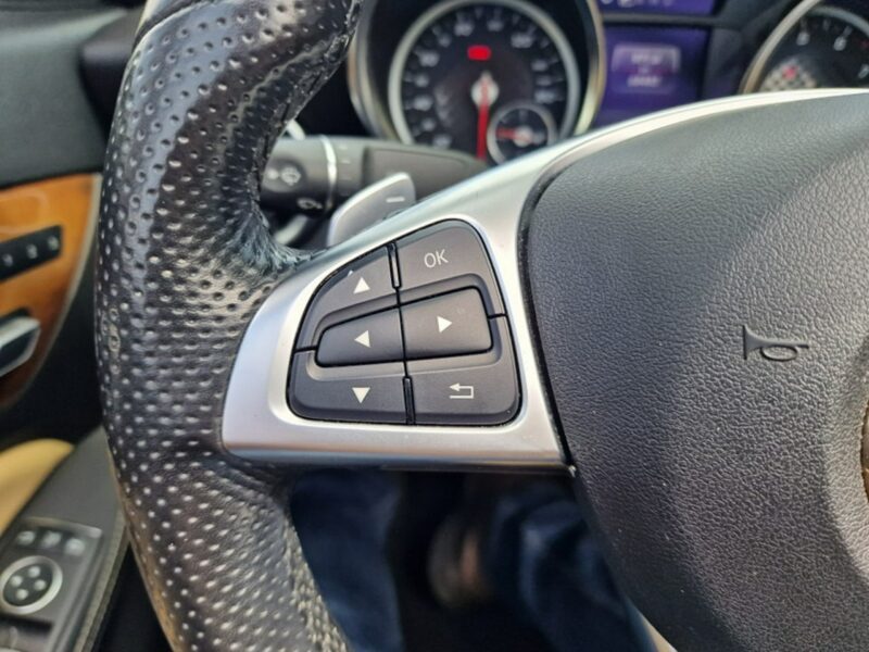 Mercedes SLC 180 SLC 300 2.0 Benzyna 245 KM, Kamera, Bluetooth, Designio, Alu, LED