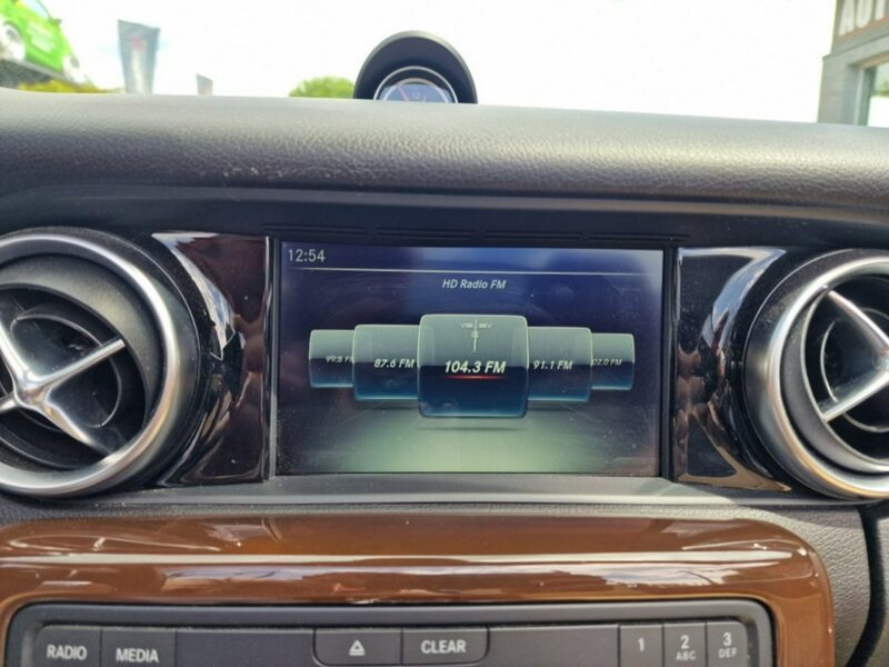 Mercedes SLC 180 SLC 300 2.0 Benzyna 245 KM, Kamera, Bluetooth, Designio, Alu, LED
