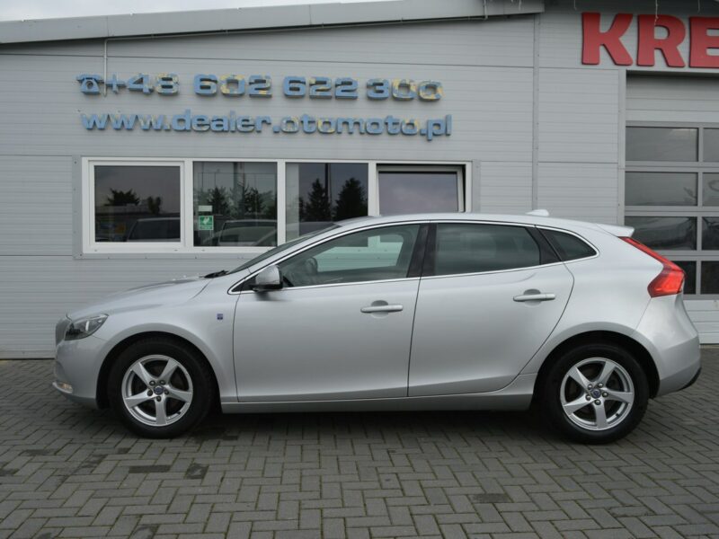 Volvo V40 1.6 D2 OCEAN RACE Serwis Navi Skóra Bluetooth 166000 km. II (2012-)