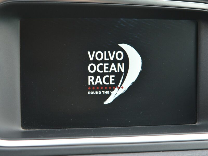 Volvo V40 1.6 D2 OCEAN RACE Serwis Navi Skóra Bluetooth 166000 km. II (2012-)
