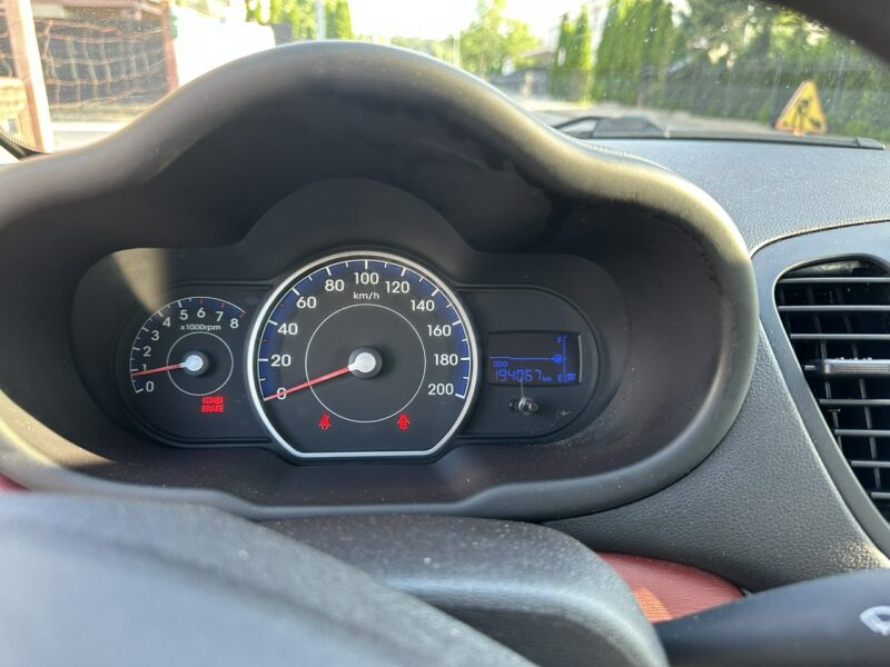 Hyundai i10 Klimatyzacja OK/Isofix/Przebieg gwarant/Opony wielosezonowe/Aux, USB I (2008-2013)