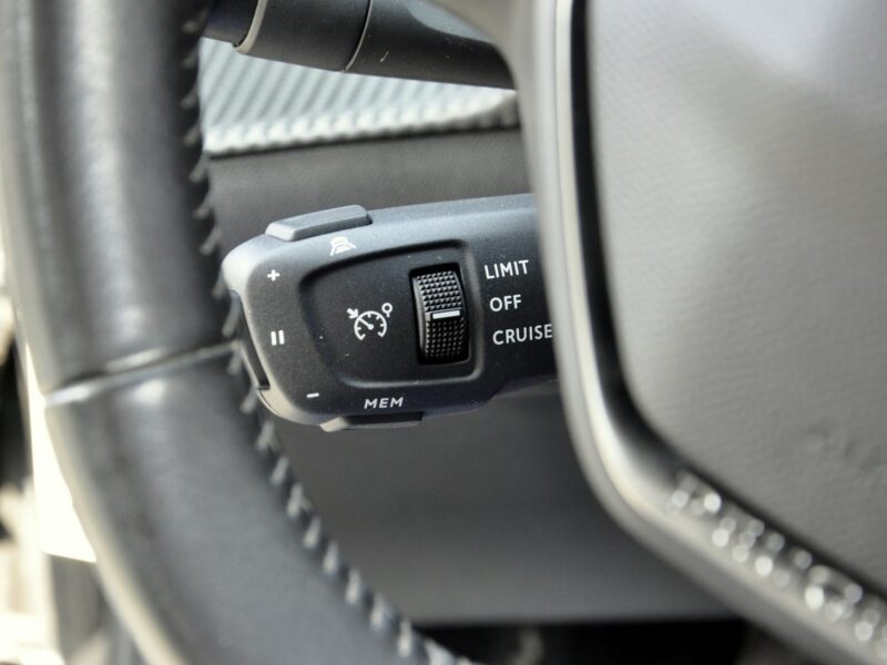 Peugeot 2008 1,5HDi 102KM i-Cockpit3D/FullLed/SerwisASO/Navi/Alu/AndroidAuto/PDC II (2019-)