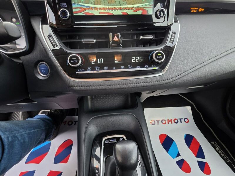 Toyota Corolla 22r Gwarancja BEZWYPADKOWE + Salon Polska St E21 (2019-)