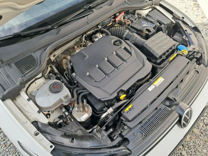 Volkswagen Golf VIII (2020-)