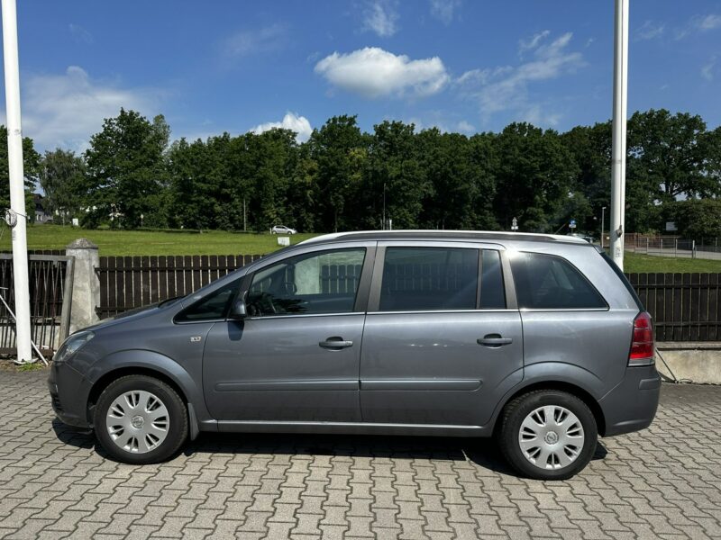 Opel Zafira 1,8 140PS zarejestrowana 172 tyś km 7 osób B (2005-2011)