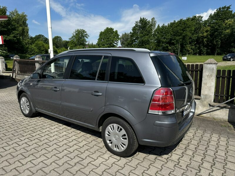 Opel Zafira 1,8 140PS zarejestrowana 172 tyś km 7 osób B (2005-2011)