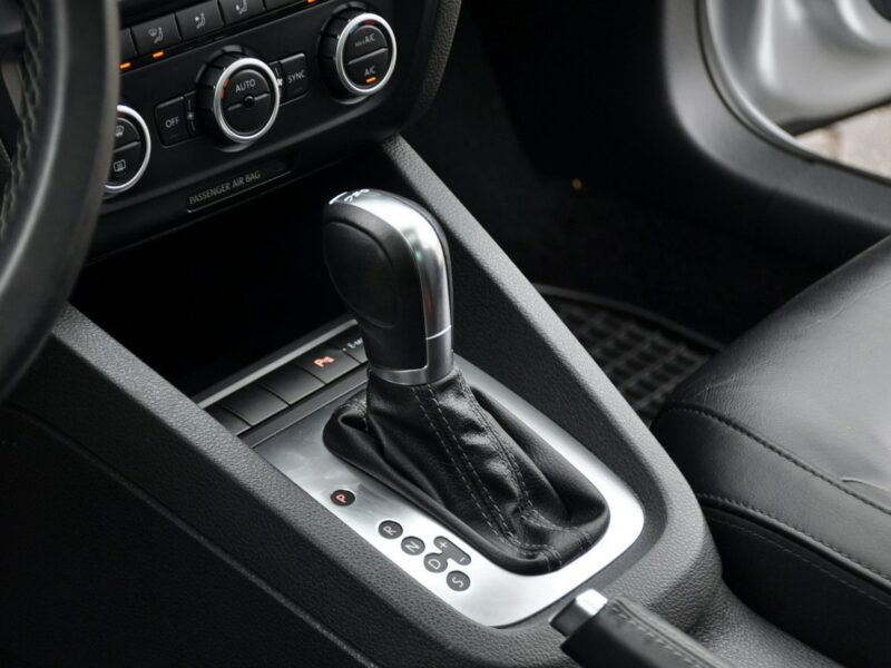 Volkswagen Jetta 1.4T(150KM)*Hybrid*Led*Bi-Xenon*Navi*Kamera*Skóry*El.Fotel*Alu17"Full A6 (2010-)