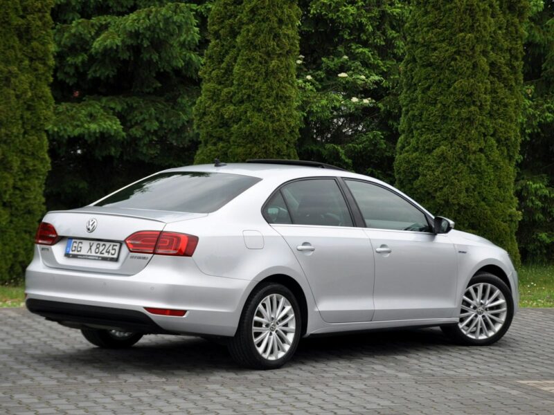 Volkswagen Jetta 1.4T(150KM)*Hybrid*Led*Bi-Xenon*Navi*Kamera*Skóry*El.Fotel*Alu17"Full A6 (2010-)