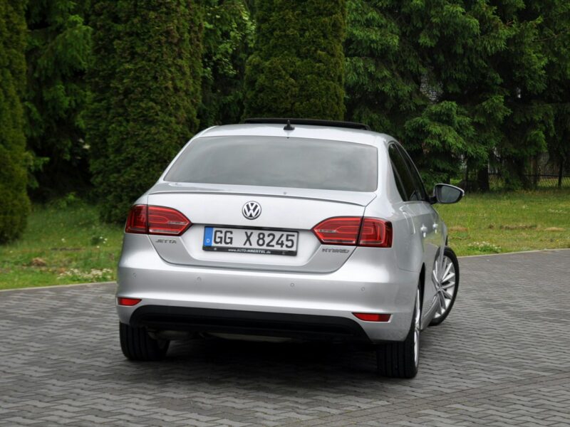 Volkswagen Jetta 1.4T(150KM)*Hybrid*Led*Bi-Xenon*Navi*Kamera*Skóry*El.Fotel*Alu17"Full A6 (2010-)