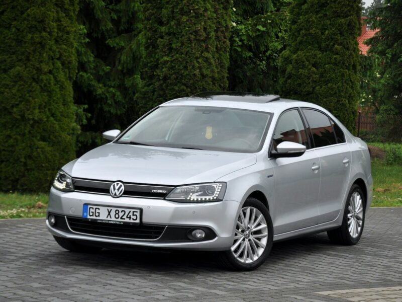 Volkswagen Jetta 1.4T(150KM)*Hybrid*Led*Bi-Xenon*Navi*Kamera*Skóry*El.Fotel*Alu17"Full A6 (2010-)
