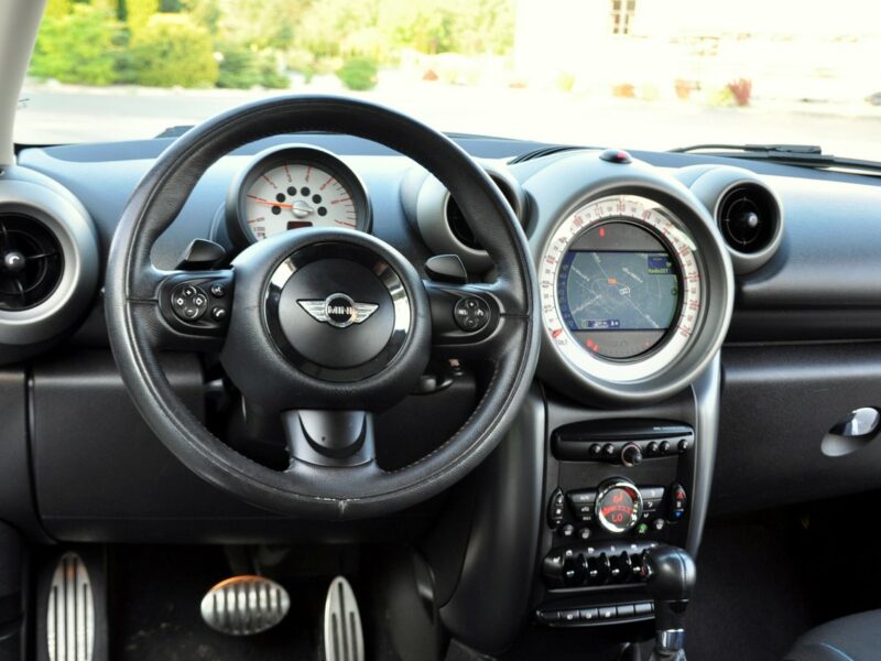 Mini Countryman 2.0d(143KM)*Xenon*Duża Navi*Klimatronik*Welur*Reling*F1*I Wł*Alu17"ASO