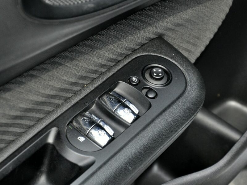 Mini Clubman 2.0d 150KM/Skóra/FullLed/Navi/KeyLessGo/Parktronic/NoweOpony II (2010-)