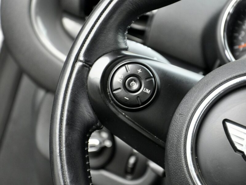 Mini Clubman 2.0d 150KM/Skóra/FullLed/Navi/KeyLessGo/Parktronic/NoweOpony II (2010-)