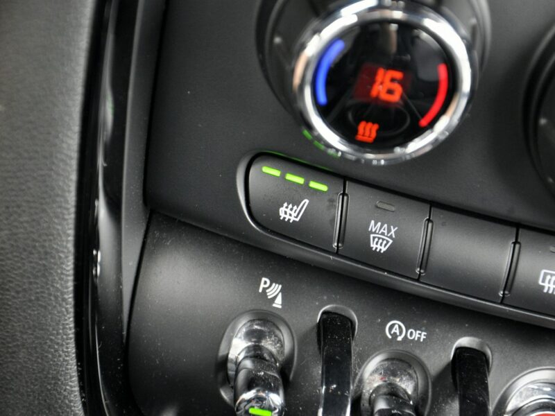 Mini Clubman 2.0d 150KM/Skóra/FullLed/Navi/KeyLessGo/Parktronic/NoweOpony II (2010-)