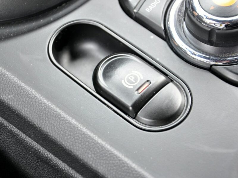 Mini Clubman 2.0d 150KM/Skóra/FullLed/Navi/KeyLessGo/Parktronic/NoweOpony II (2010-)
