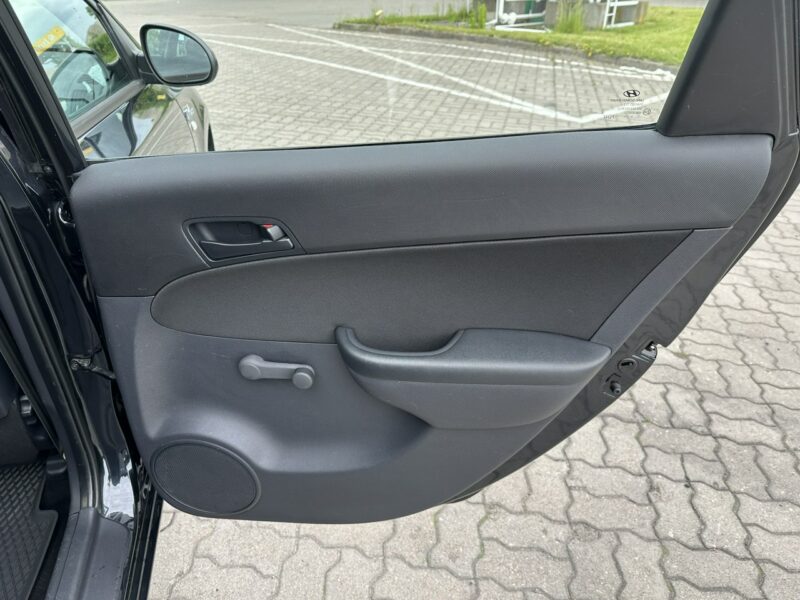 Hyundai i30 Hyundai i30 2009 1.6 diesel 115km niski przebieg 130tyś I (2002-2013)