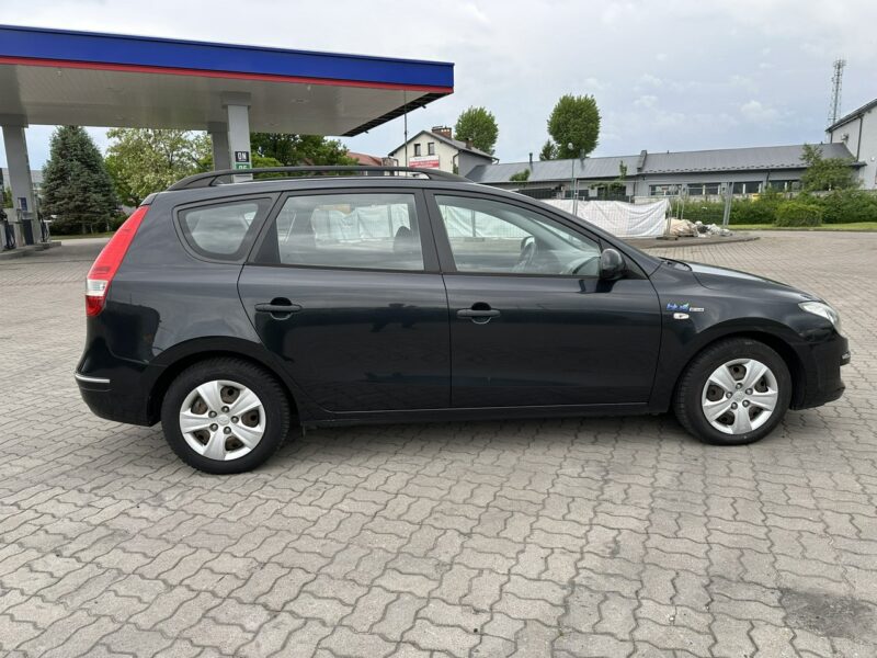 Hyundai i30 Hyundai i30 2009 1.6 diesel 115km niski przebieg 130tyś I (2002-2013)
