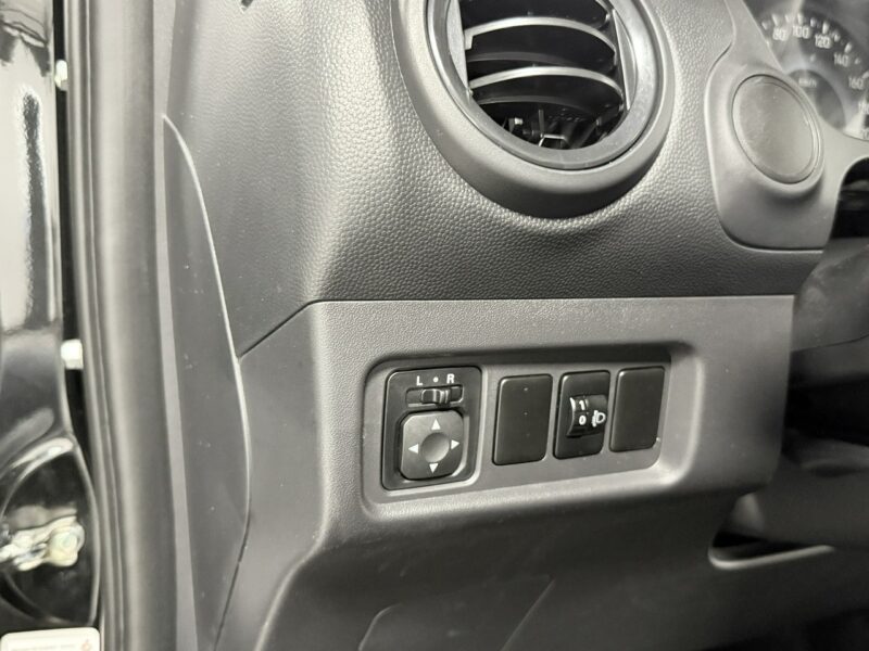 Mitsubishi Space Star 1.0 71KM * INFORM PLUS * Klima * USB * Nowe opony * 2 kluczyki II (2012-)